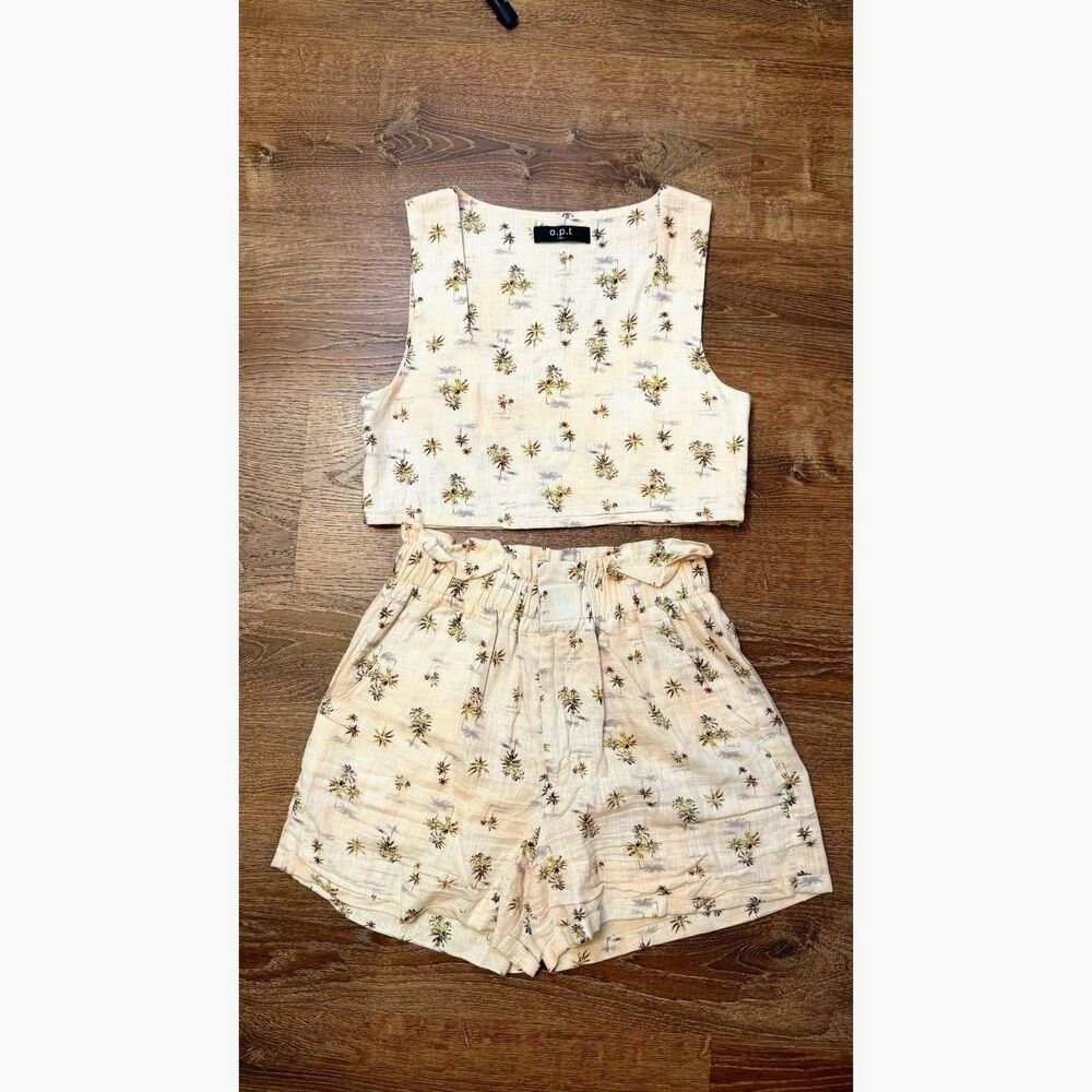 O.P.T. Two-Piece Matching Linen Set, Size M